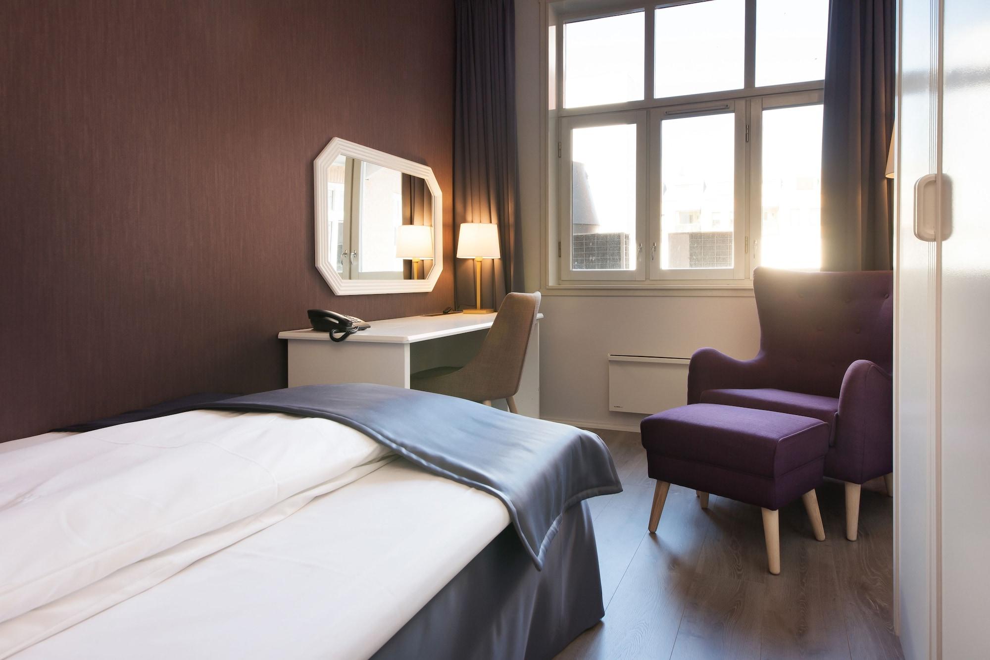 Home Hotel Grand Gjovik Ngoại thất bức ảnh