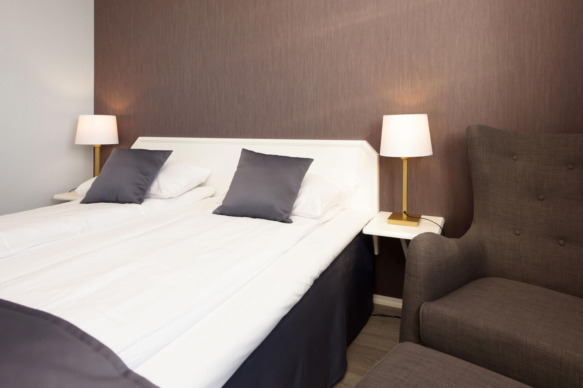 Home Hotel Grand Gjovik Ngoại thất bức ảnh